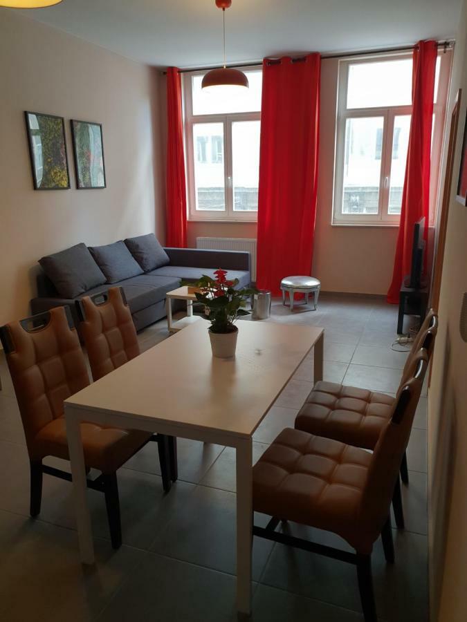 In The Heart Of Brussels Apartment Exterior foto
